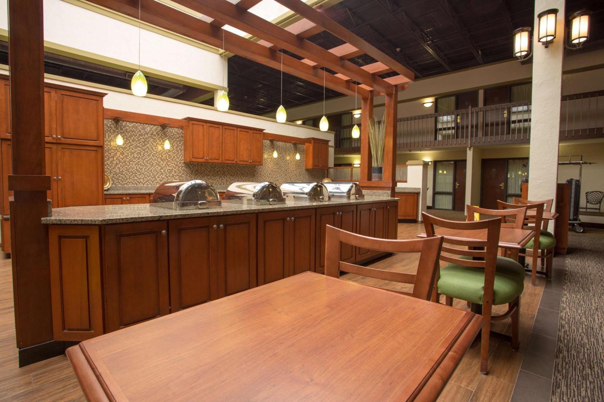 Pear Tree Inn St Louis Convention Center Saint Louis Dış mekan fotoğraf